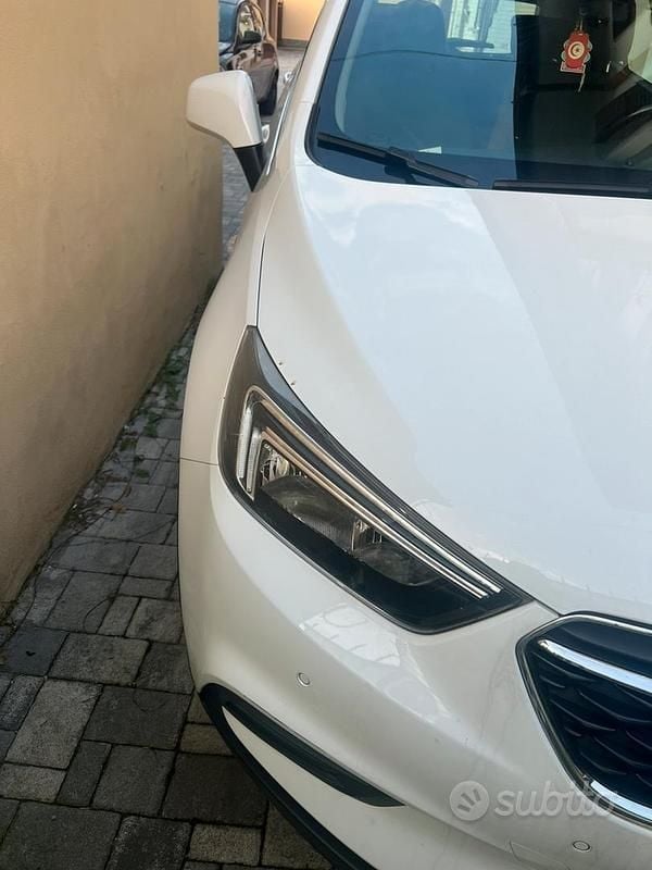 Usata Opel Mokka X 116 CV (85 kW) 2018 Bianco SUV