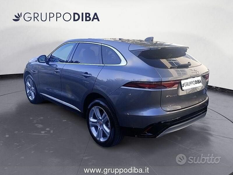 Usata Jaguar F-Pace SE 163 CV (119 kW) 2022 Grigio SUV
