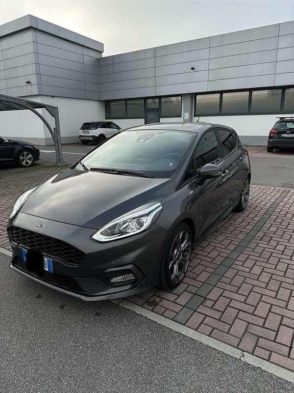 Usata 2021 Ford Fiesta ST-Line Due volumi | 14.950 € (Buon prezzo) - Immagine 1/3