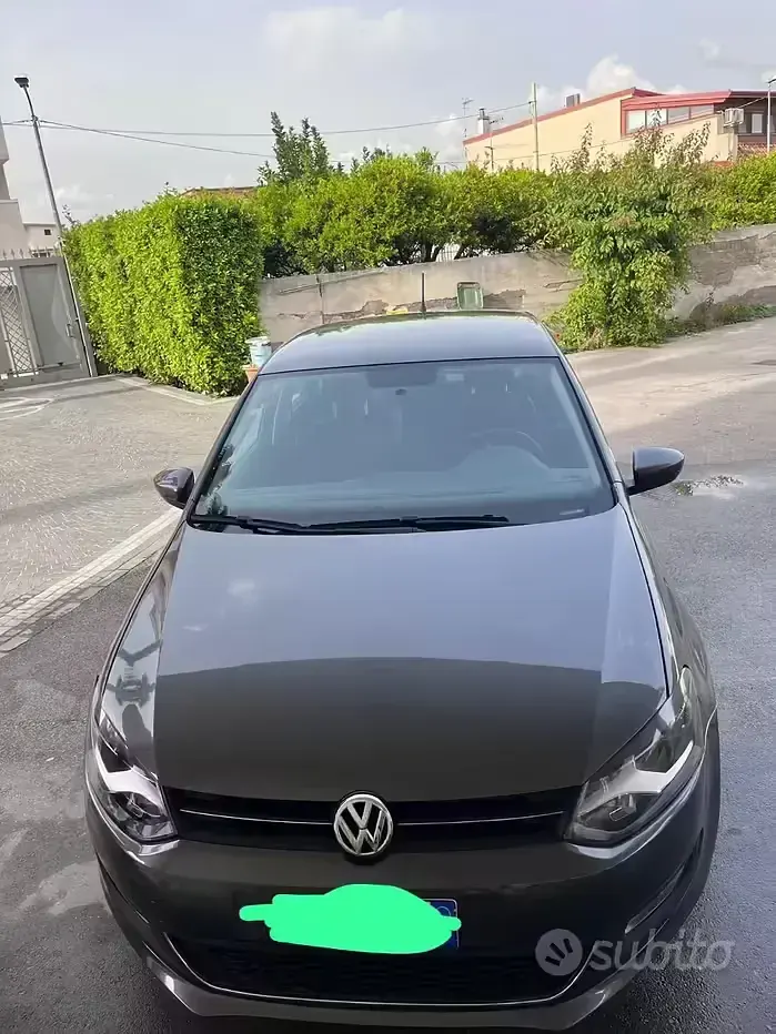 Usata VW Polo 69 CV (50 kW) 2010 Grigio Utilitaria
