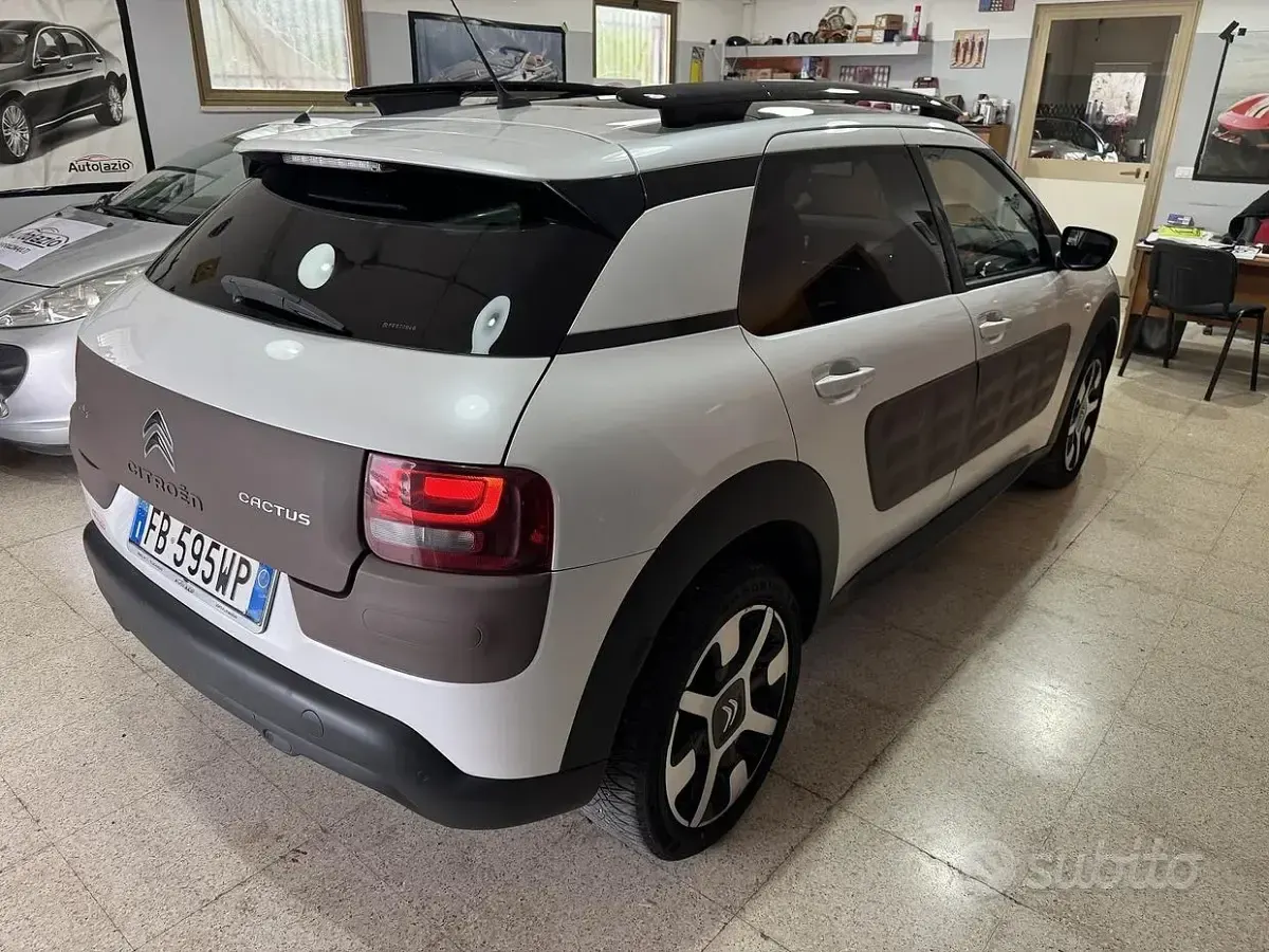 Usata Citroën C4 82 CV (60 kW) 2016 Bianco Berlina