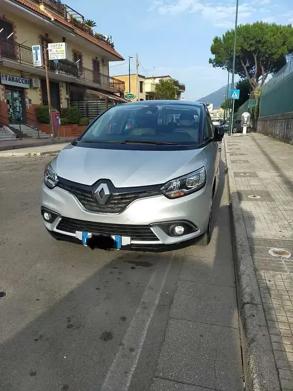 Usata Renault Scénic IV 110 CV (80 kW) 2018 Monovolume