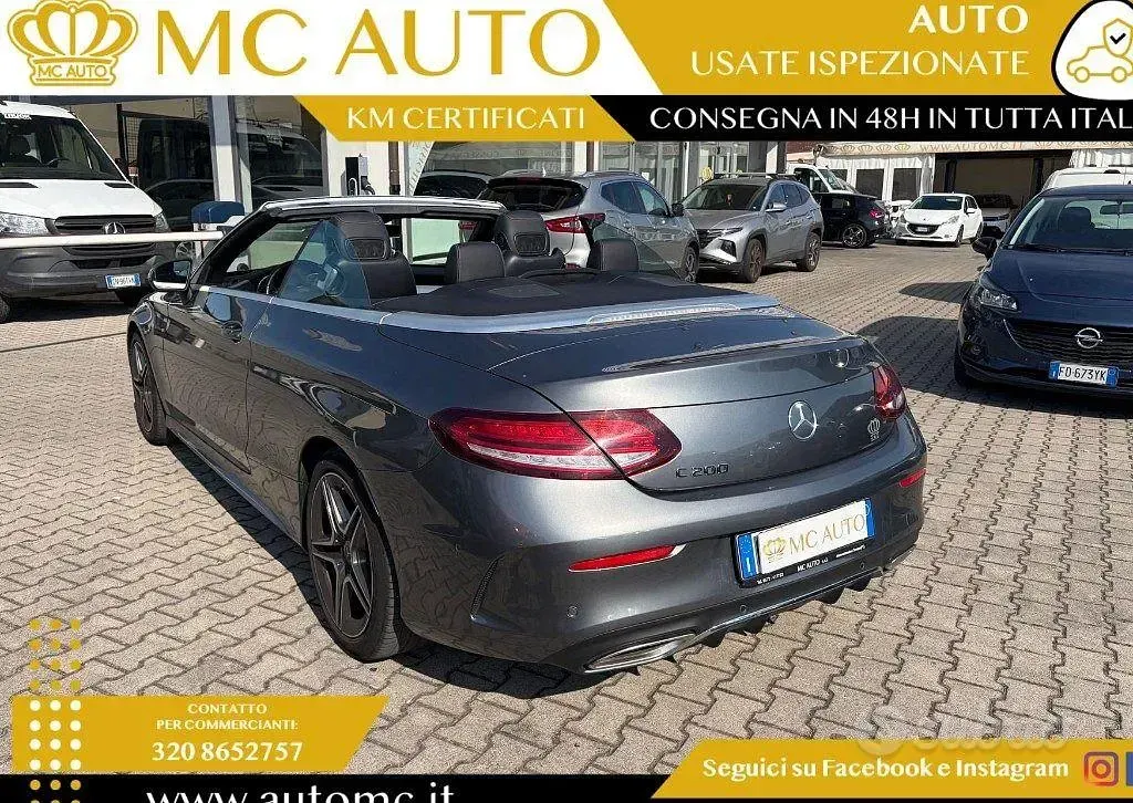 Usata Mercedes C200 Premium 184 CV (135 kW) 2021 Grigio scuro Cabrio