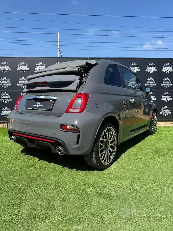 Usata Abarth 595 145 CV (106 kW) 2021 Grigio Cabrio