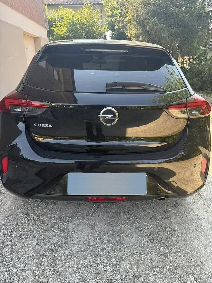 Usata Opel Corsa GS Line 102 CV (75 kW) 2020 Nero Utilitaria