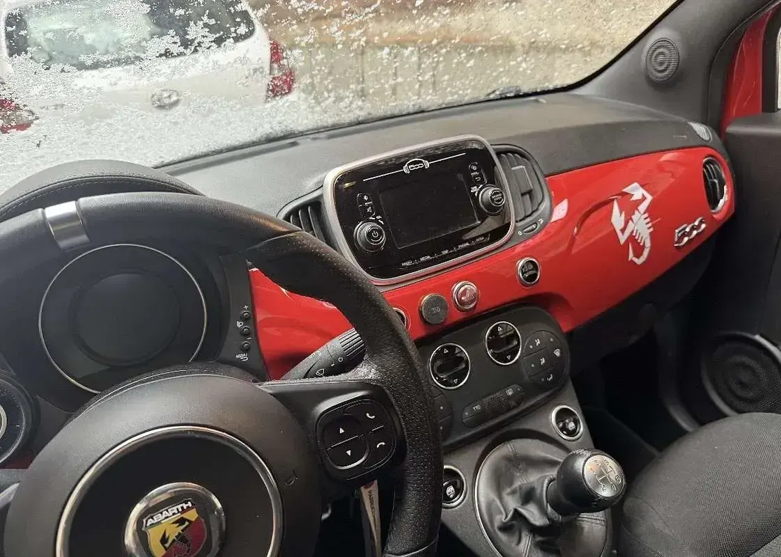 Usata Abarth 595 144 CV (105 kW) 2018 Utilitaria