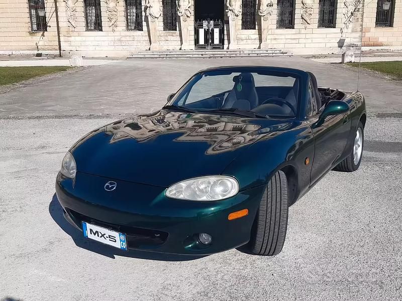 Usata Mazda MX5 2002 Verde Cabrio