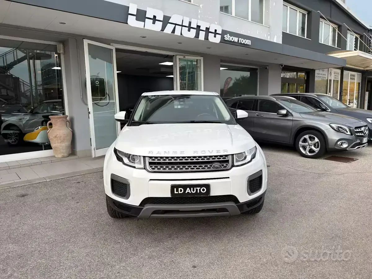 Usata Land Rover Range Rover evoque SE 150 CV (110 kW) 2016 Bianco SUV