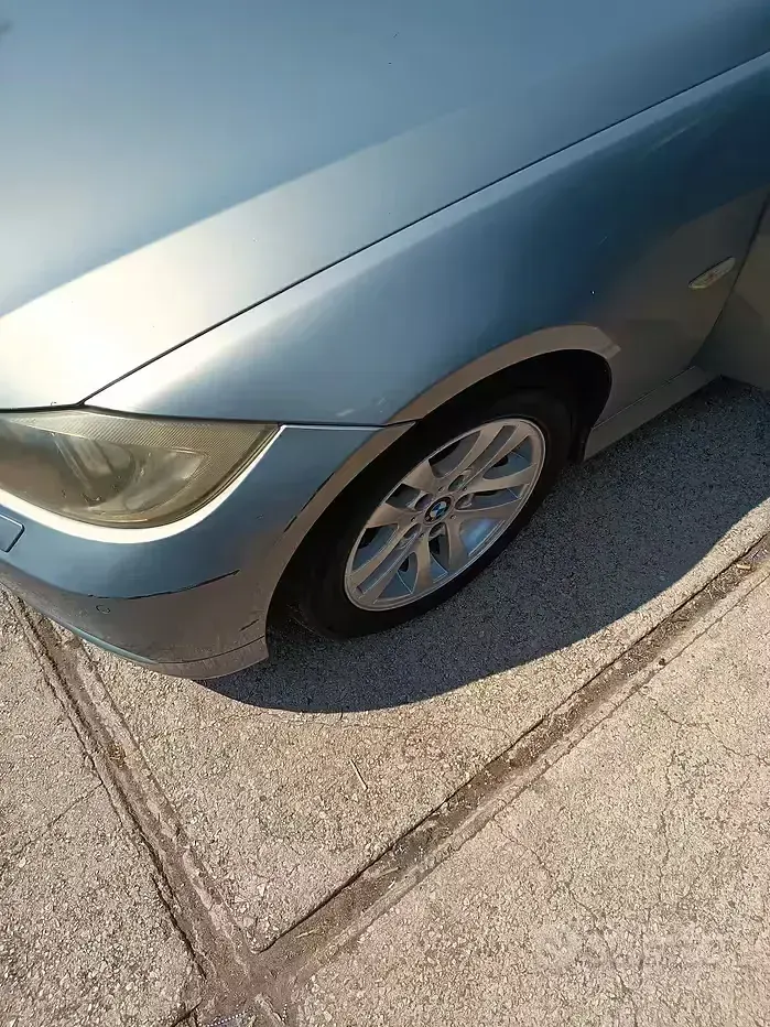 Usata BMW 320 177 CV (130 kW) 2007 Bluazzurro Station wagon