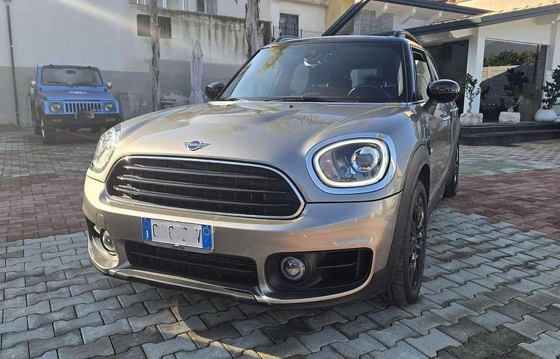 Usata Mini Cooper Countryman Business 136 CV (100 kW) 2020 Grigio SUV