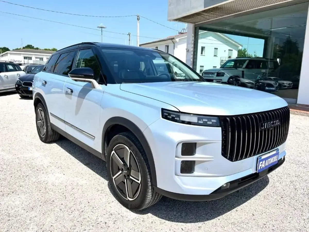 Usata Jaecoo 7 143 CV (105 kW) 2025 Argento SUV