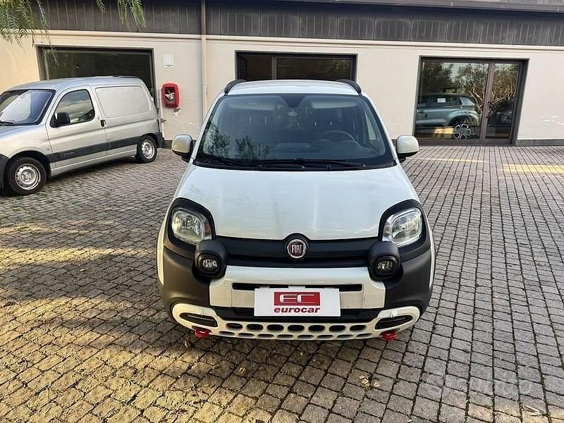 Usata Fiat Panda Cross Cross 69 CV (50 kW) 2023 Bianco Utilitaria