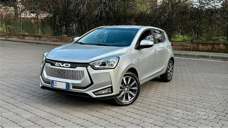 Usata EVO Evo 3 113 CV (83 kW) 2024 Grigio SUV