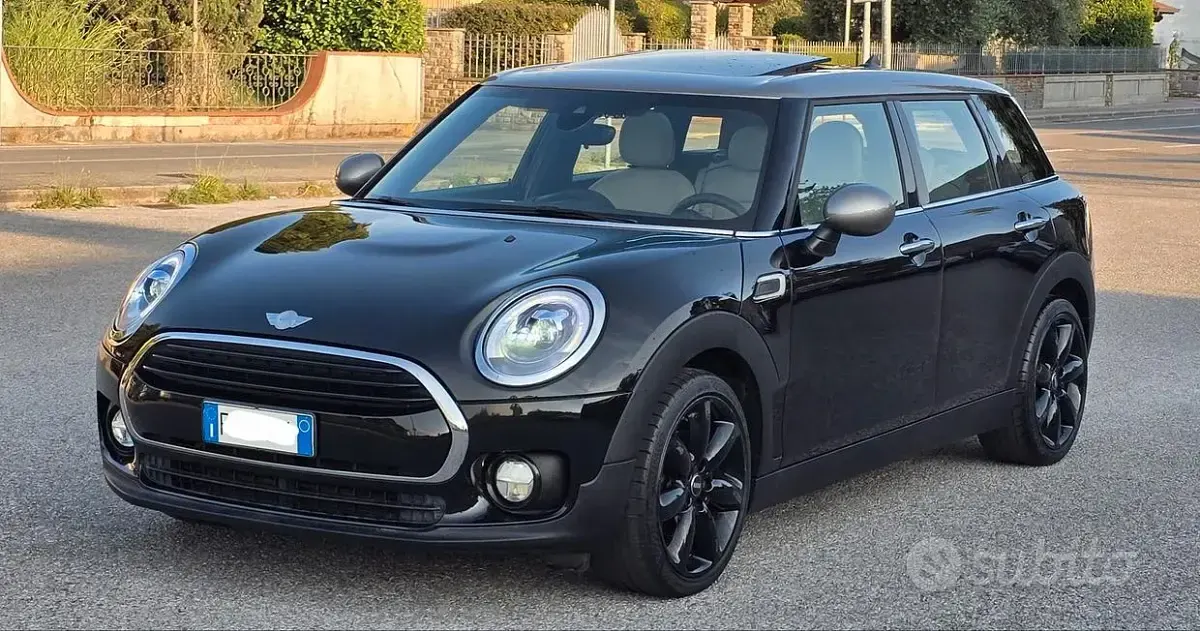 Usata Mini Cooper 111 CV (81 kW) 2017 Nero Utilitaria