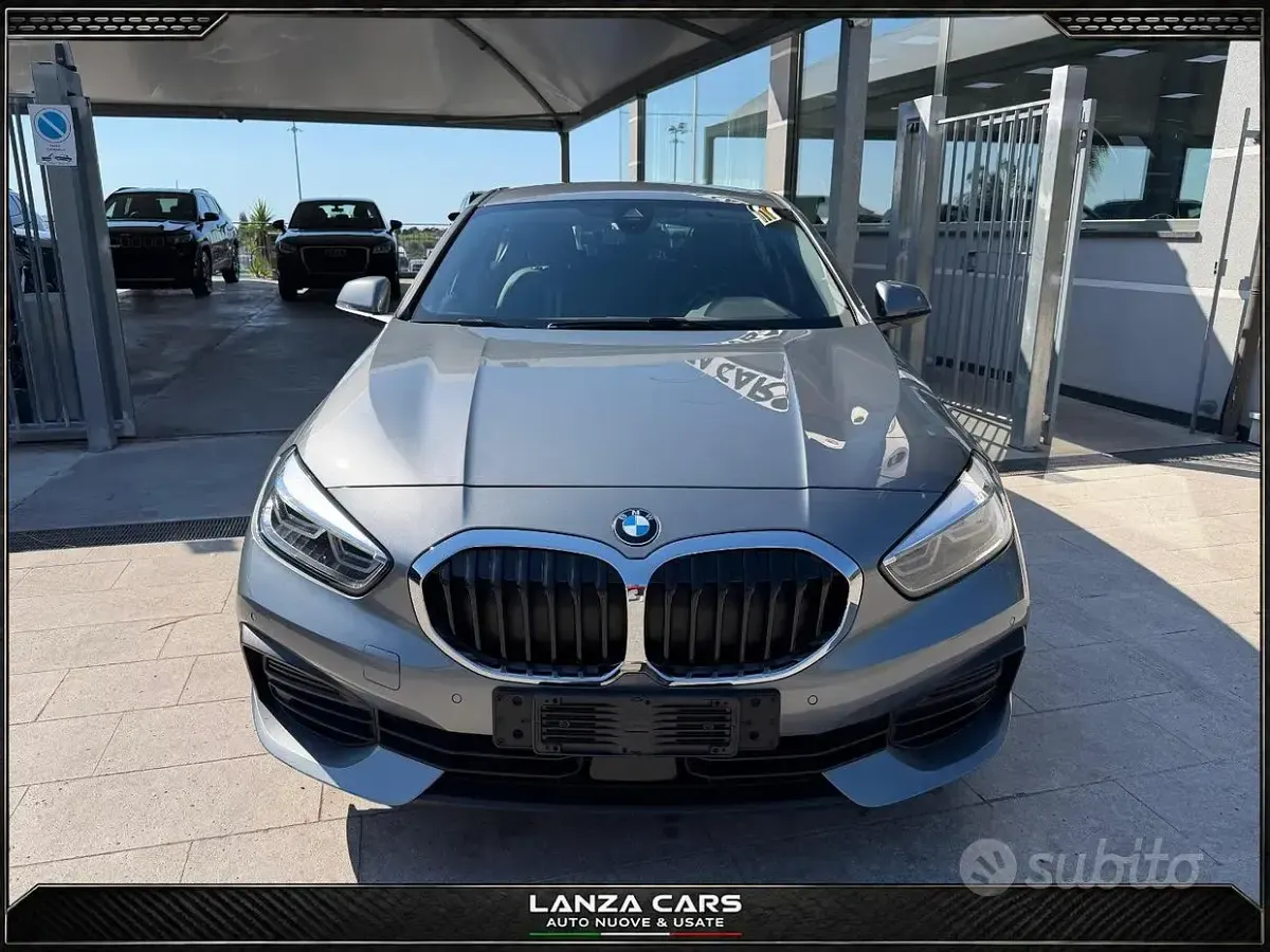 Usata BMW 116 Advantage 116 CV (85 kW) 2023 Grigio Utilitaria