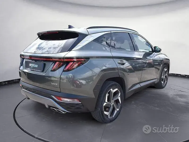 Usata Hyundai Tucson 230 CV (169 kW) 2022 Verde SUV