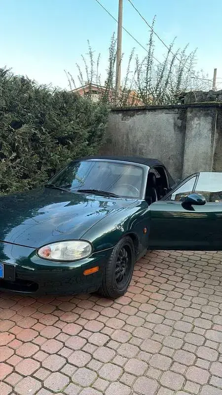 Usata Mazda MX5 140 CV (102 kW) 1998 Cabrio