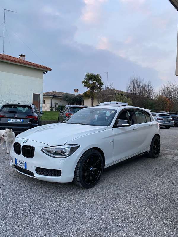 Usato 2012 BMW 116 1.6 Benzin 136 CV (14.500 €)