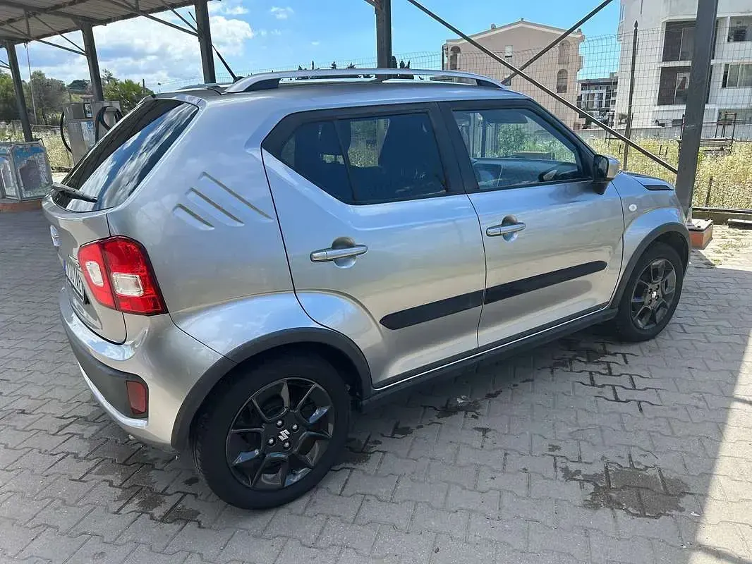 Usata Suzuki Ignis Cool 90 CV (66 kW) 2018 Grigio SUV