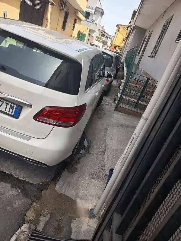 Usata Mercedes B180 109 CV (80 kW) 2016 Utilitaria