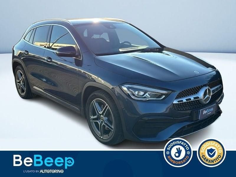 Usata Mercedes GLA200 Premium 150 CV (110 kW) 2022 Blu metallizzato SUV