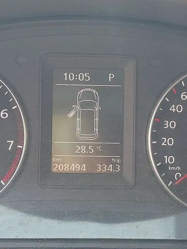 Usata VW Touran Trendline 150 CV (110 kW) 2010 Monovolume
