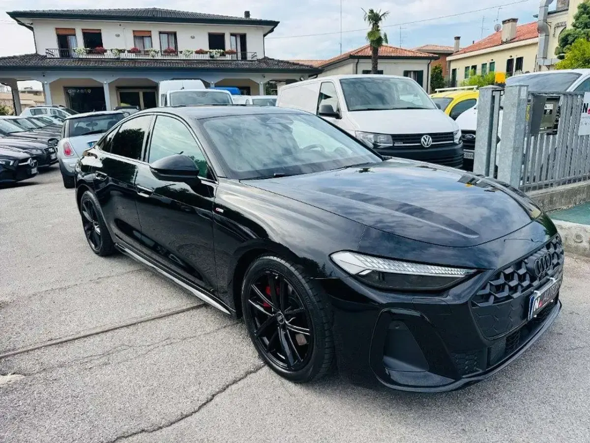 Nuova Audi A5 S-Line 204 CV (150 kW) 2026 Nero Berlina