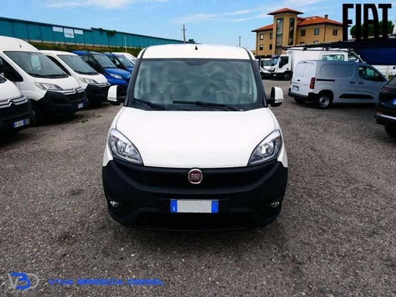 Usata Fiat Doblò 95 CV (69 kW) 2018 Bianco Monovolume