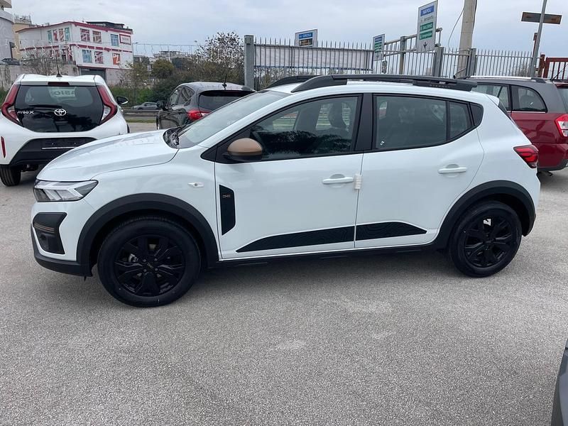 Nuova Dacia Sandero Extreme 100 CV (73 kW) 2025 Grigio Berlina