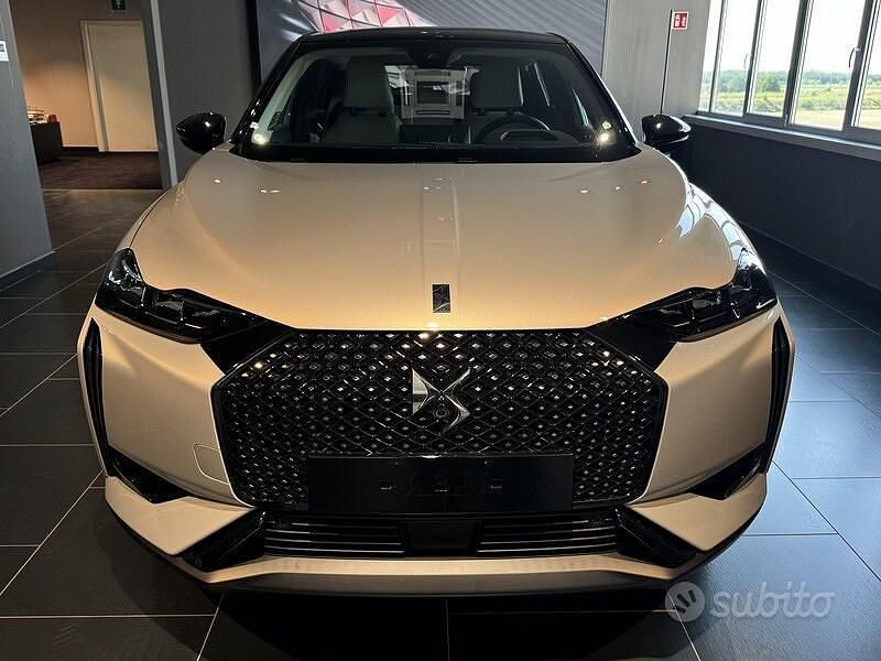 Nuova DS Automobiles DS3 2025 Grigio SUV