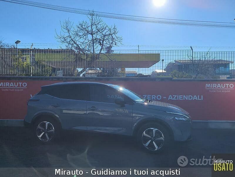 Grigio Usata 2023 Nissan Qashqai N-Connecta SUV | 18.400 € (Super prezzo) - Immagine 1/4
