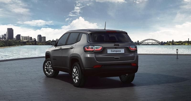 Usata Jeep Compass Longitude 131 CV (96 kW) 2024 Grigio SUV