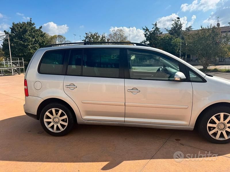 Usata VW Touran Trendline 136 CV (100 kW) 2005 Monovolume