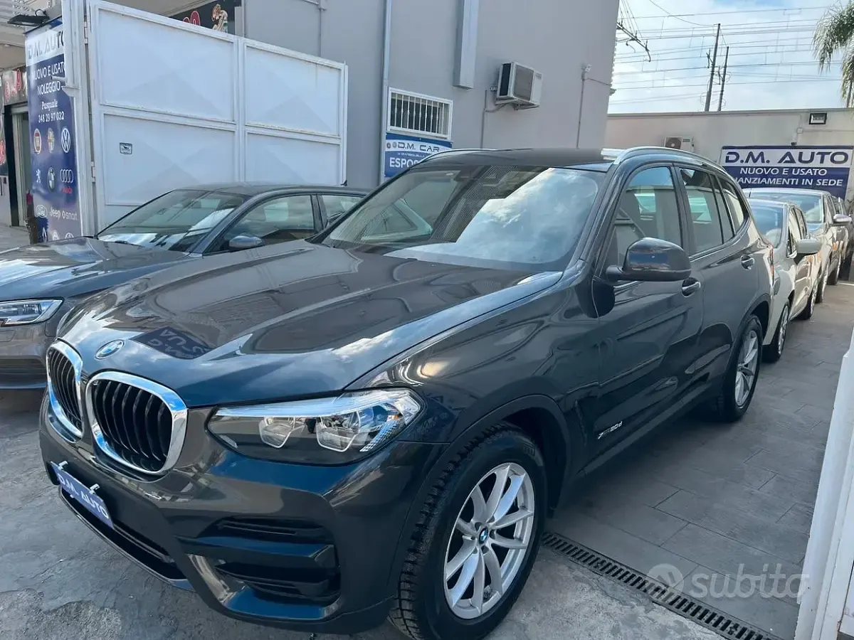Second-hand BMW X3 Advantage 190 CP (139 kW) 2017 Gri SUV