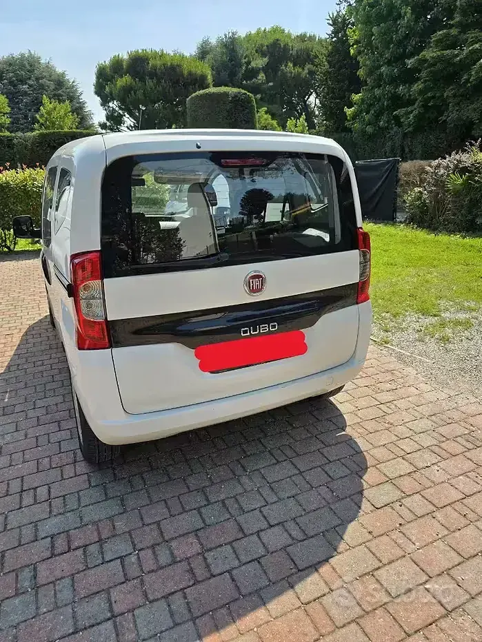 Usata Fiat Qubo Trekking 75 CV (55 kW) 2022 Monovolume