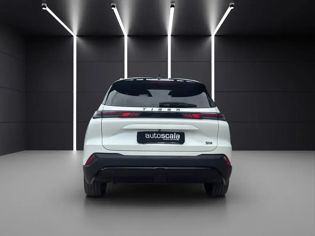 Usata Tiger Six 177 CV (130 kW) 2025 Vari colori SUV