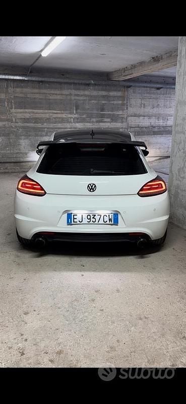 Usata VW Scirocco 140 CV (102 kW) 2011 Bianco Coupé