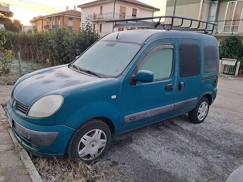 Blu/azzurro Usata 2006 Renault Kangoo Station wagon | 2400 € (Buon prezzo) - Immagine 1/4