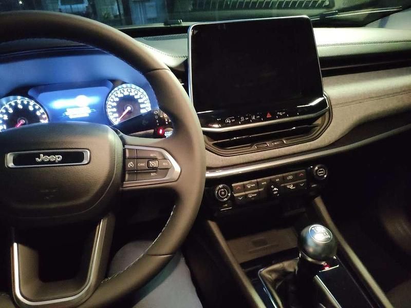 Usata Jeep Compass Longitude 131 CV (96 kW) 2021 Blu/azzurro SUV