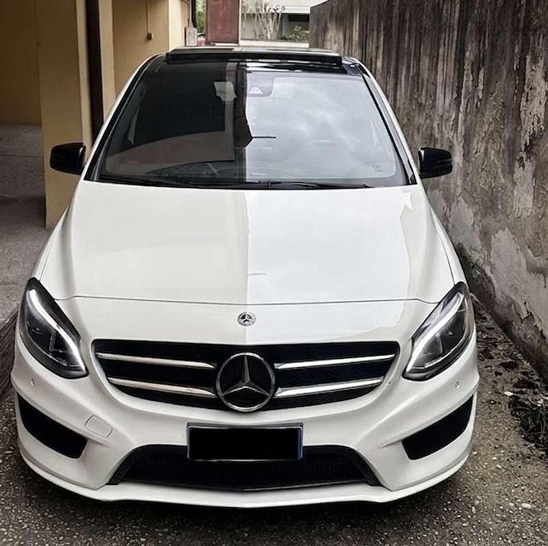 Usata Mercedes B180 Premium 109 CV (80 kW) 2018 Monovolume