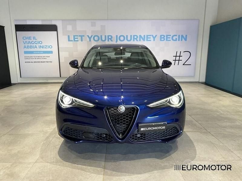 Usata Alfa Romeo Stelvio Sprint 190 CV (139 kW) 2020 Blu SUV