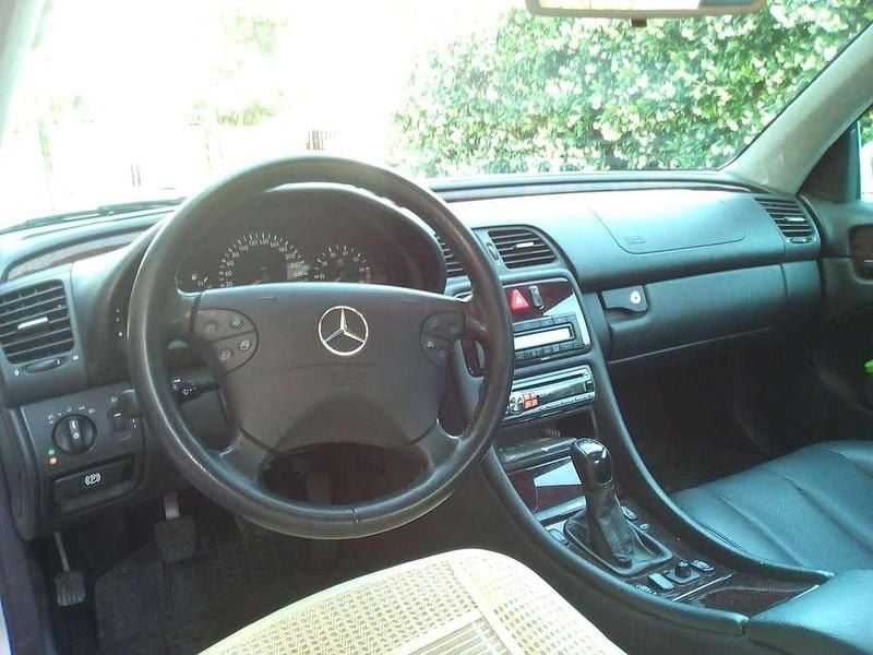 Occasion Mercedes CLK200 Elegance 163 ch (119 kW) 2001 Coupé