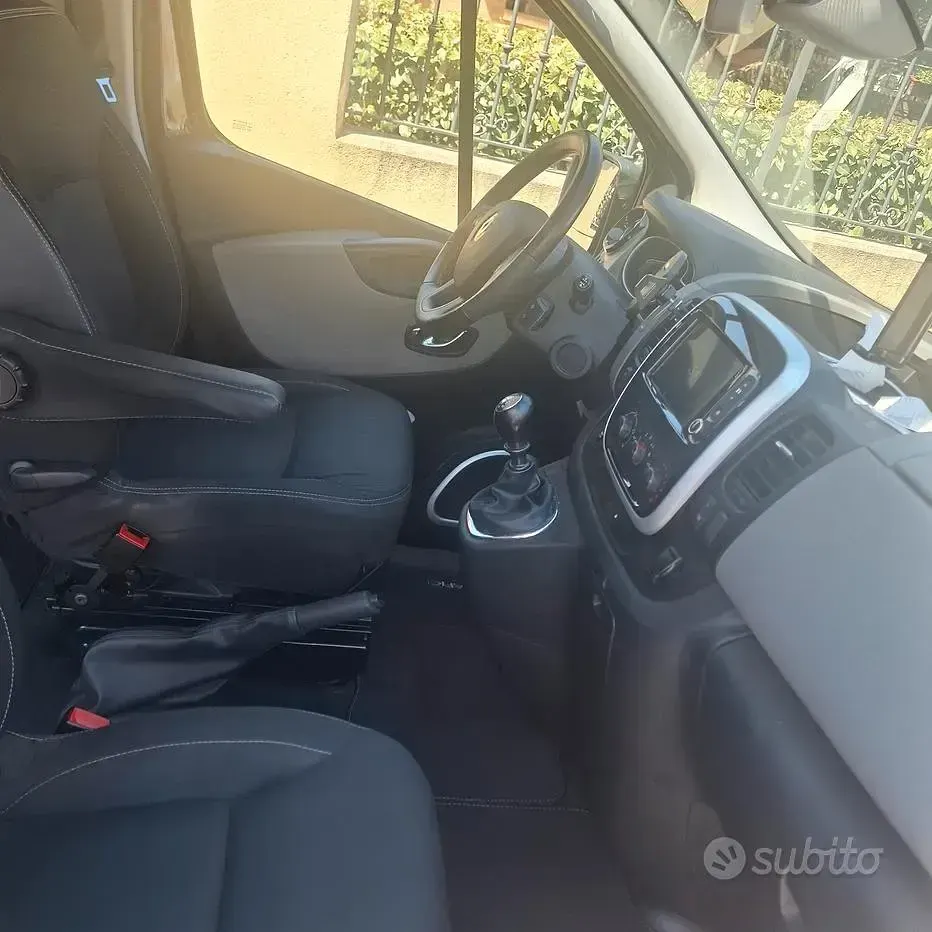 Usata Renault Trafic 2019 Nero Monovolume