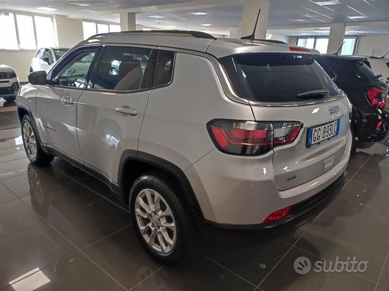 Usata Jeep Compass Limited 131 CV (96 kW) 2021 Argento SUV