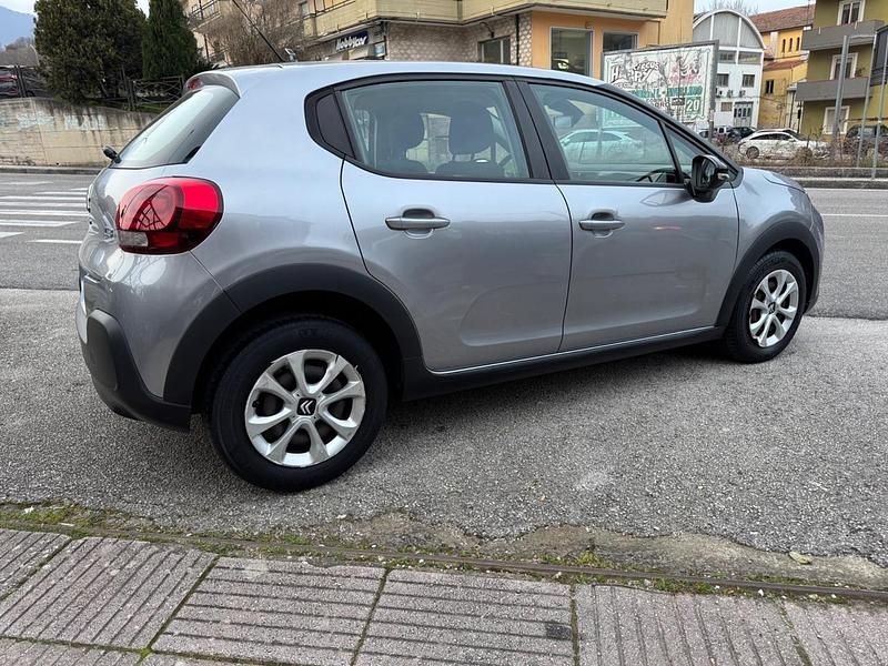 Usata Citroën C3 Shine 99 CV (72 kW) 2018 Argento Utilitaria