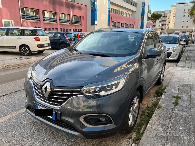Grigio Usata 2019 Renault Kadjar SUV | 13.000 € (Ottimo prezzo) - Immagine 1/4