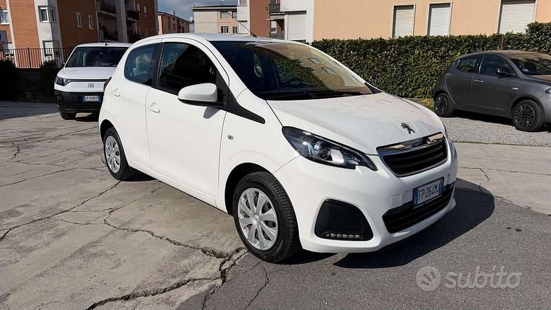 Usata Peugeot 108 Active 69 CV (50 kW) 2018 Bianco Utilitaria