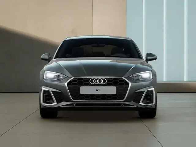 Nuova Audi A5 S-Line 204 CV (150 kW) 2025 Grigio chronos metallizzato