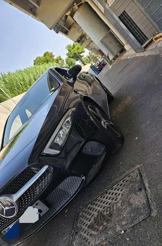 Usata Mercedes A180 Premium 116 CV (85 kW) 2019 Nero Berlina