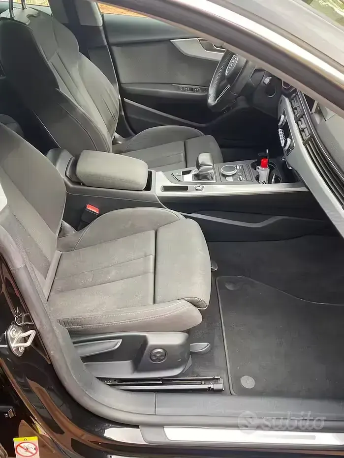 Usata Audi A5 190 CV (139 kW) 2019 Nero Coupé